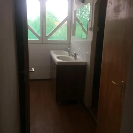 Y Hostel Balatonlelle